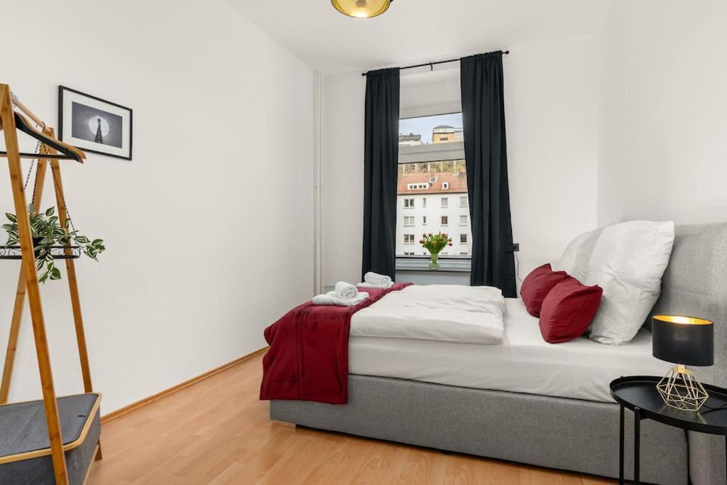 Zentrales Apartment - 2 Boxspringbetten - Netflix Kassel Eksteriør billede